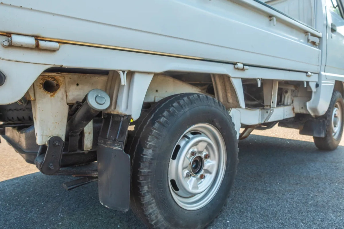 Mastering Off-Road Adventures with 4WD and Kei Truck Tire Choices