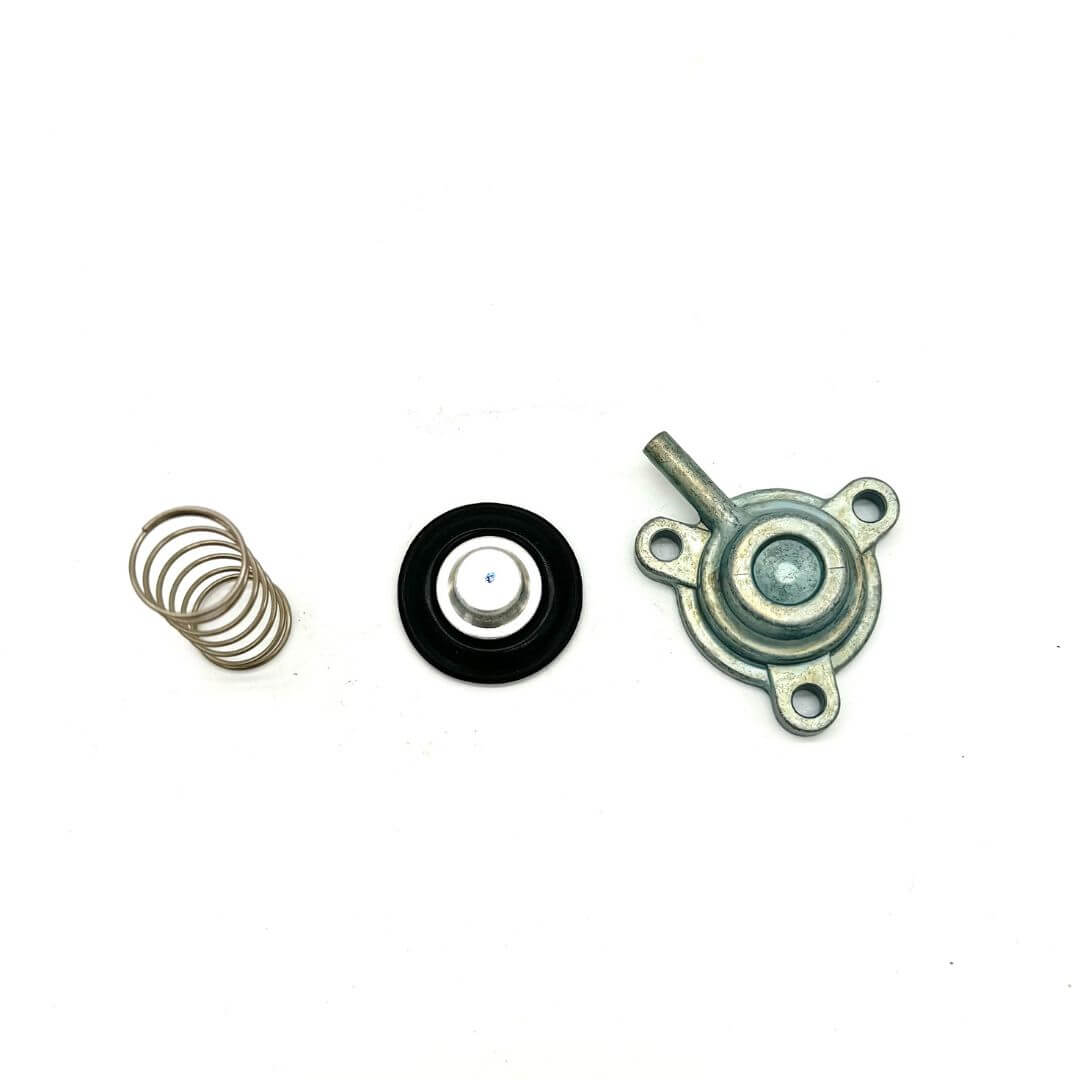 Seal and Gasket Kit for Honda Acty Truck - A comprehensive set for HA3 and HA4 models (1990-1999), offering a snug fit to prevent leaks, preserve component integrity, and maintain optimal truck performance.