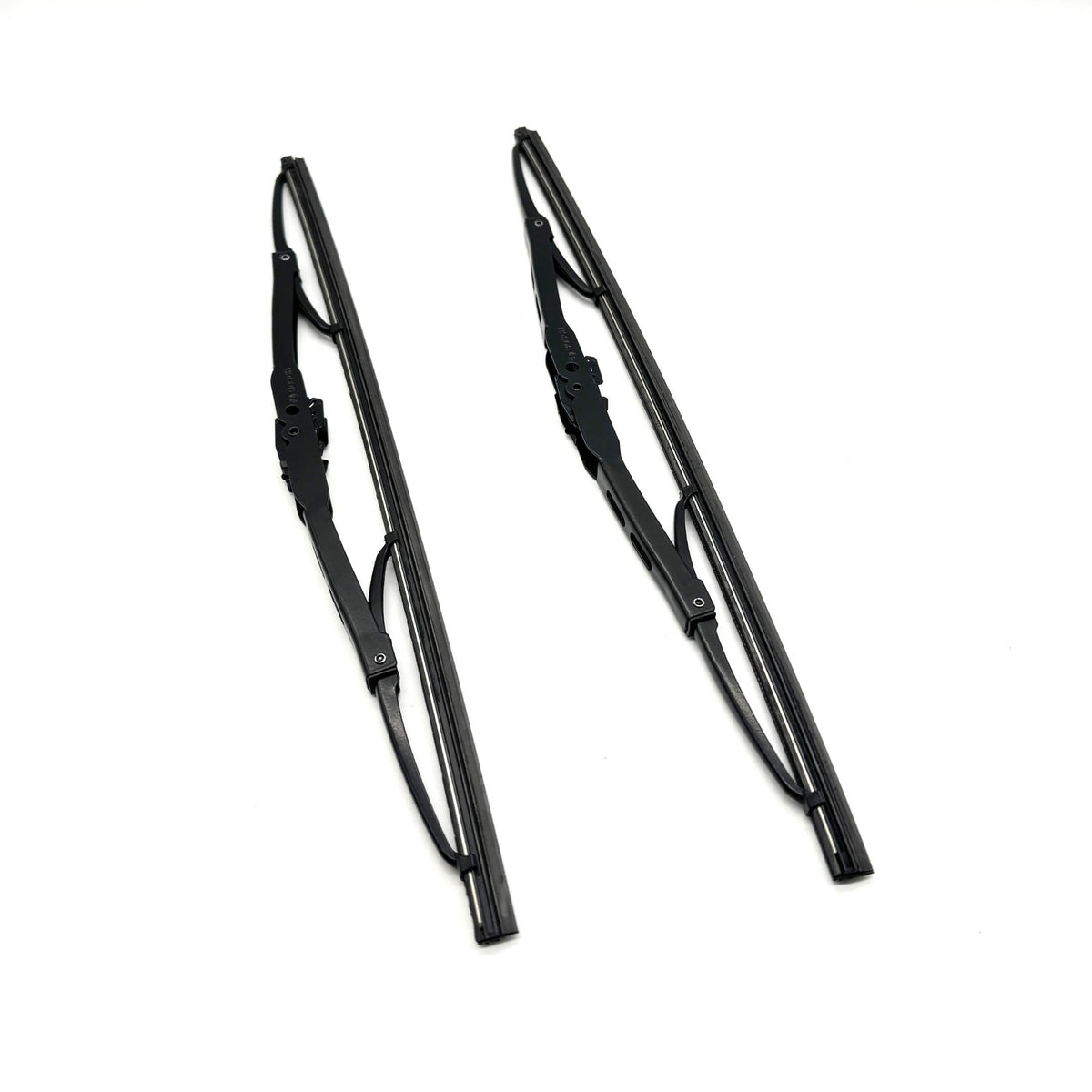 Pair of Bosch Microedge Wiper Blades with precision cut rubber for Honda Acty HH1, HH2, HH3, HH4 models 1988-1999