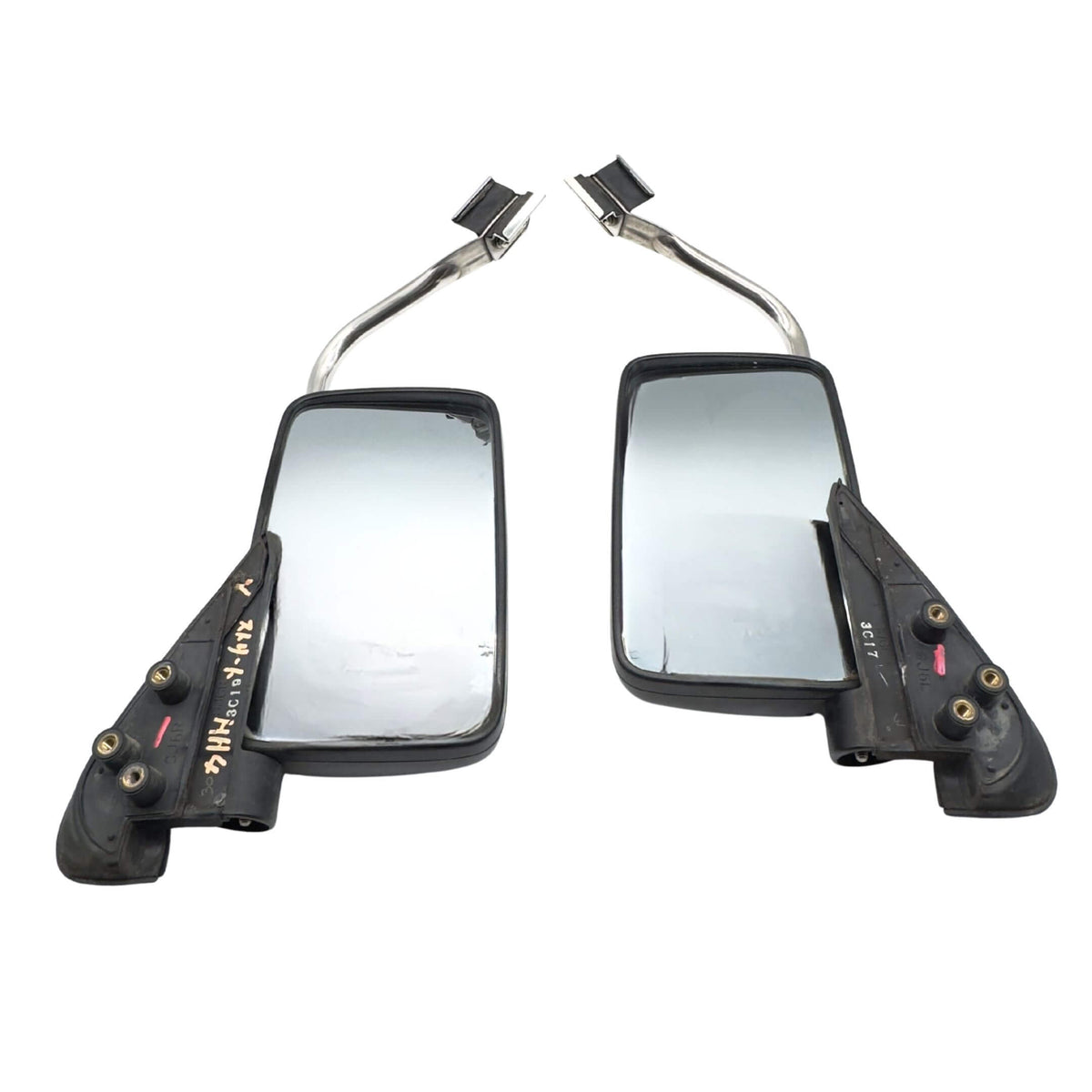 California Mirrors for Honda Acty Truck Models HA3, HA4 (1990-1999) featuring durable mounting brackets and sleek design.