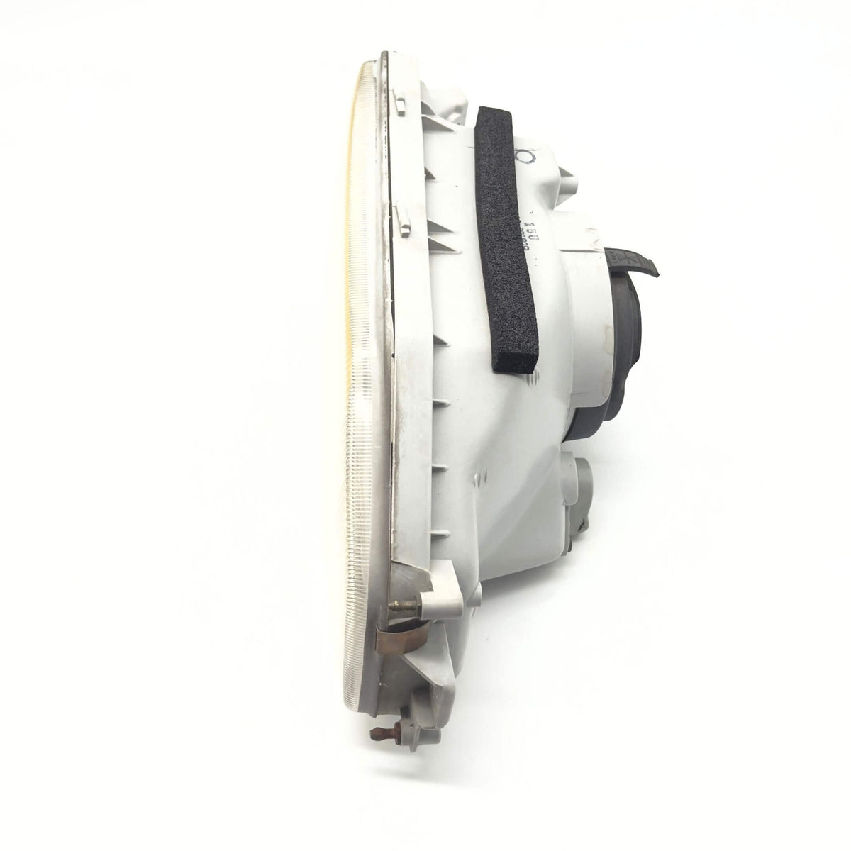 Headlight for Honda Acty Truck Models HA3, HA4 (1990-1993) featuring a right-side driver design with a clear lens and durable housing.