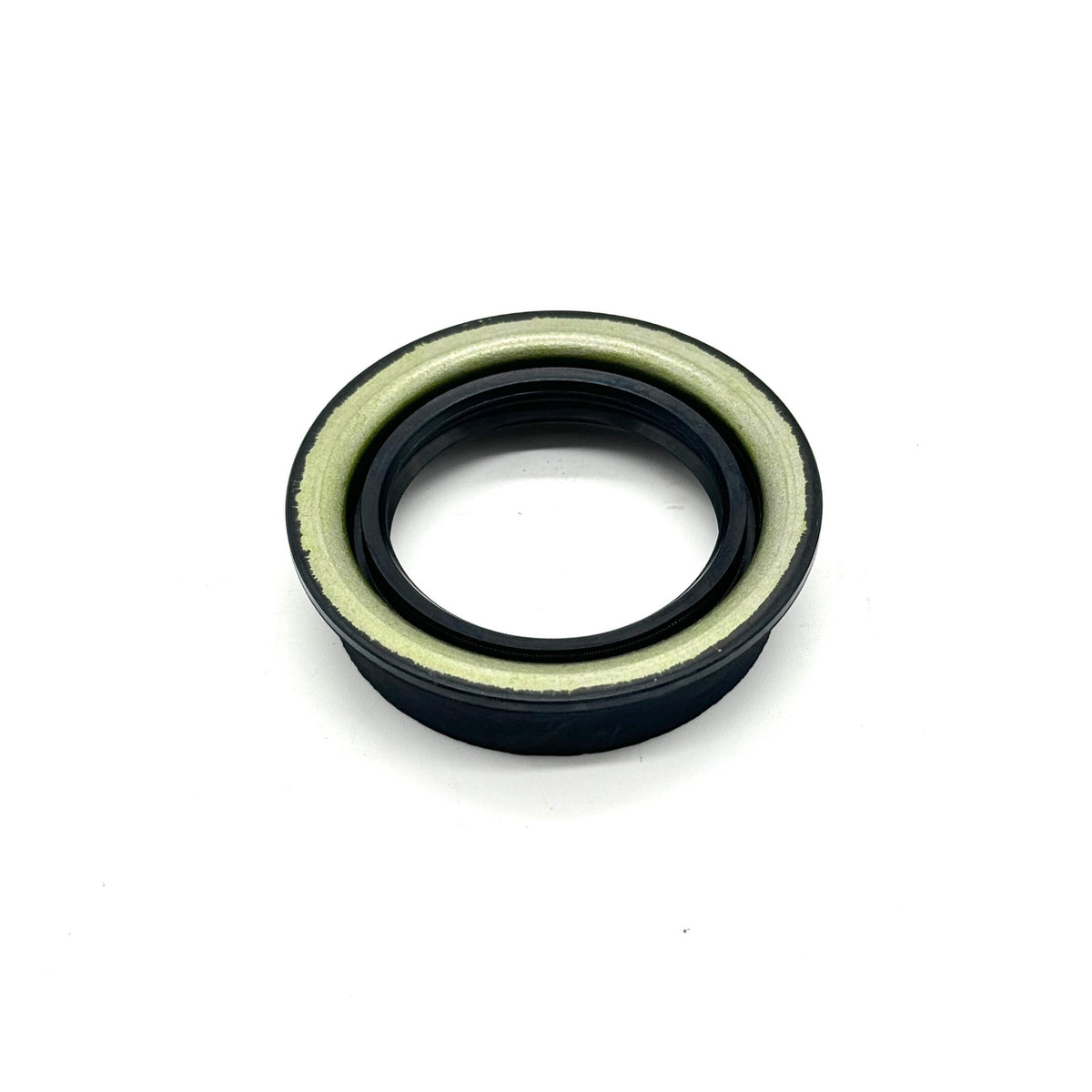 High-quality Rear Inner Seal for Honda Acty Van HH3, HH4 1990-1999 - Essential component for axle integrity and longevity