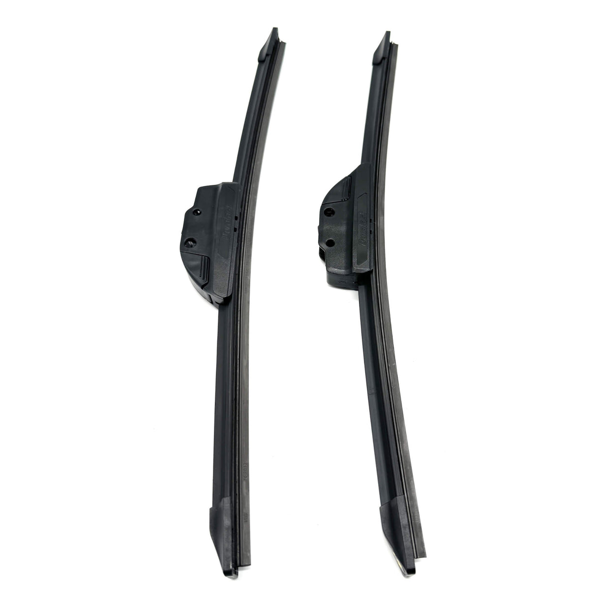Close-up view of Duralast Flex Wiper Blades with advanced graphite coating for Honda Acty HH1, HH2, HH3, HH4 models (1988-1999) showcasing aerodynamic design and high-strength spring for superior performance.